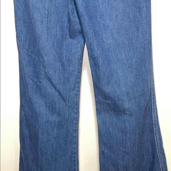 Vintage High-Rise Blue bell bottoms Jeans - Picture 7 of 10
